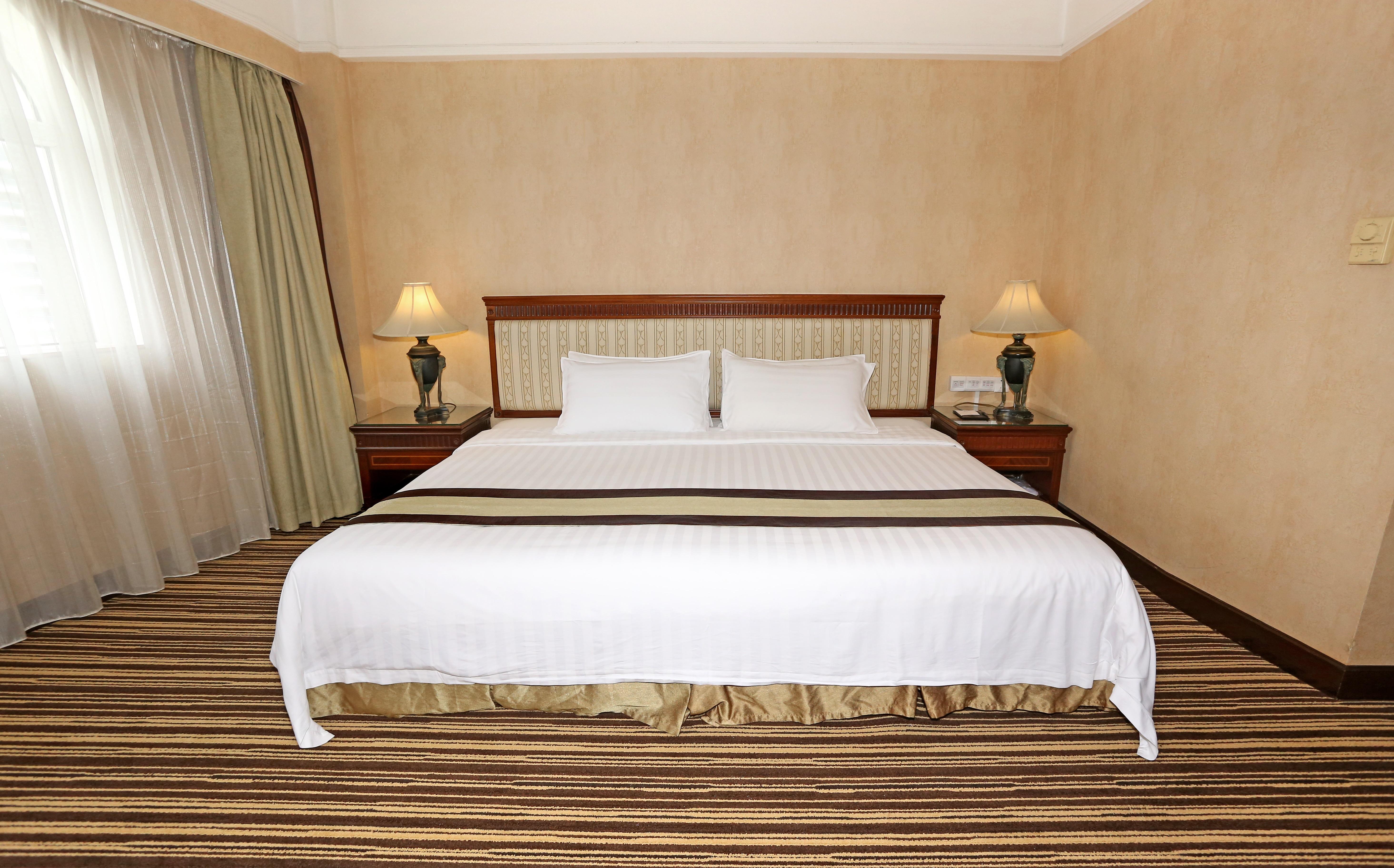 Grand Palace - Grand Management Group 4*