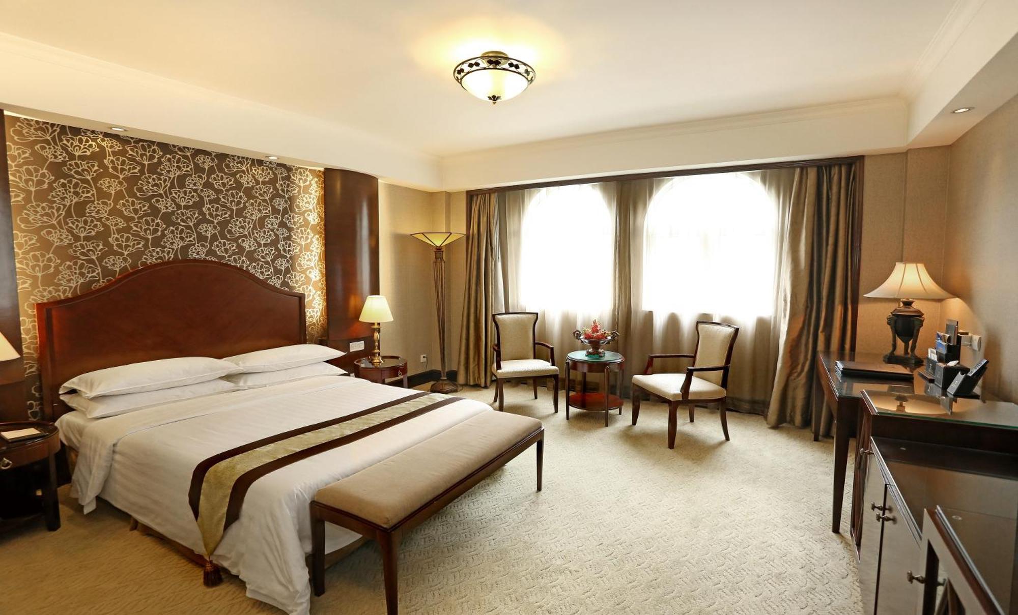 Grand Palace - Grand Management Group