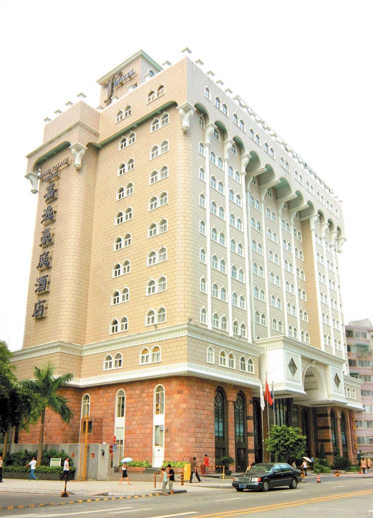 Grand Palace - Grand Management Group Hotel