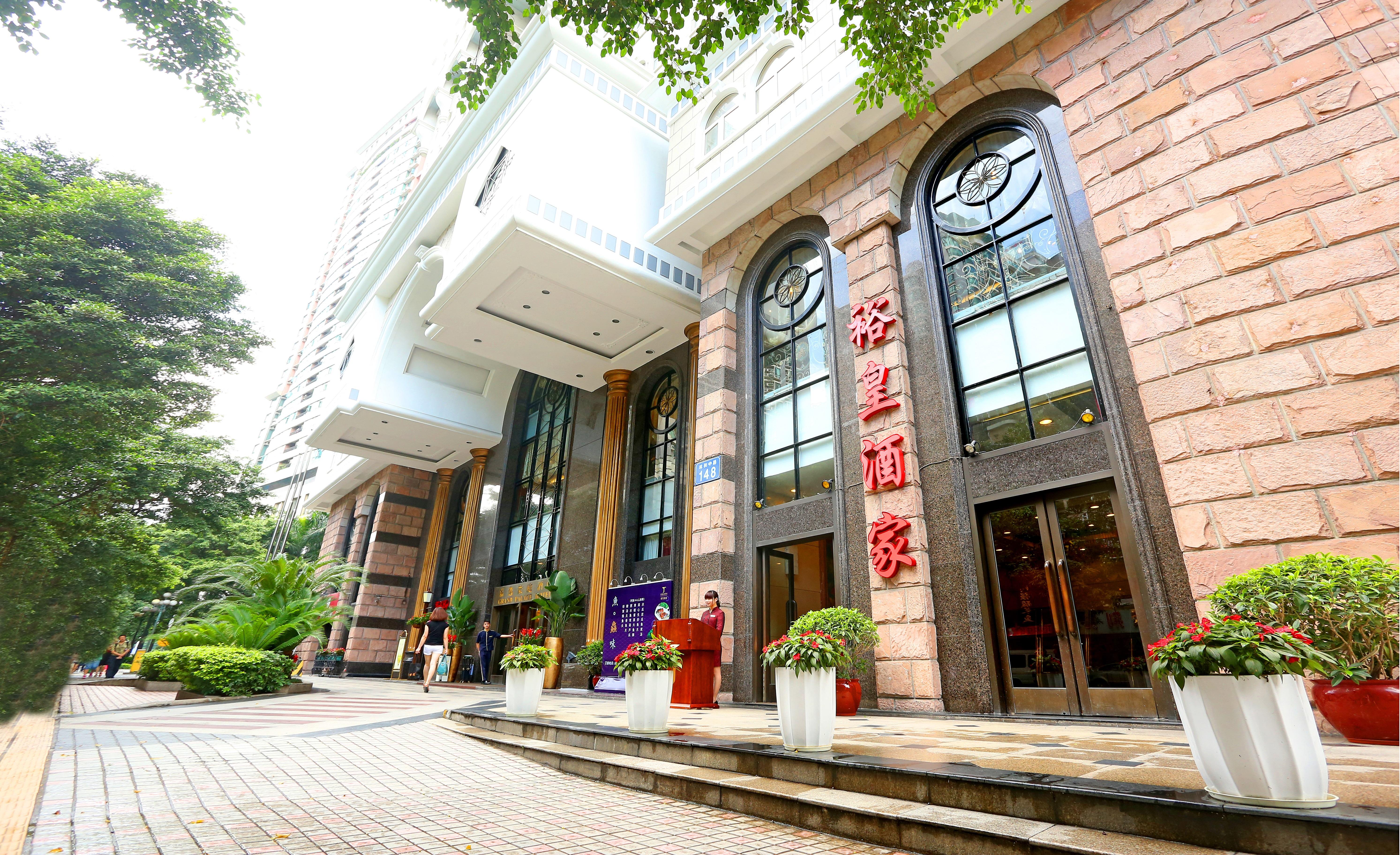 Hotel Grand Palace - Grand Management Group 4*