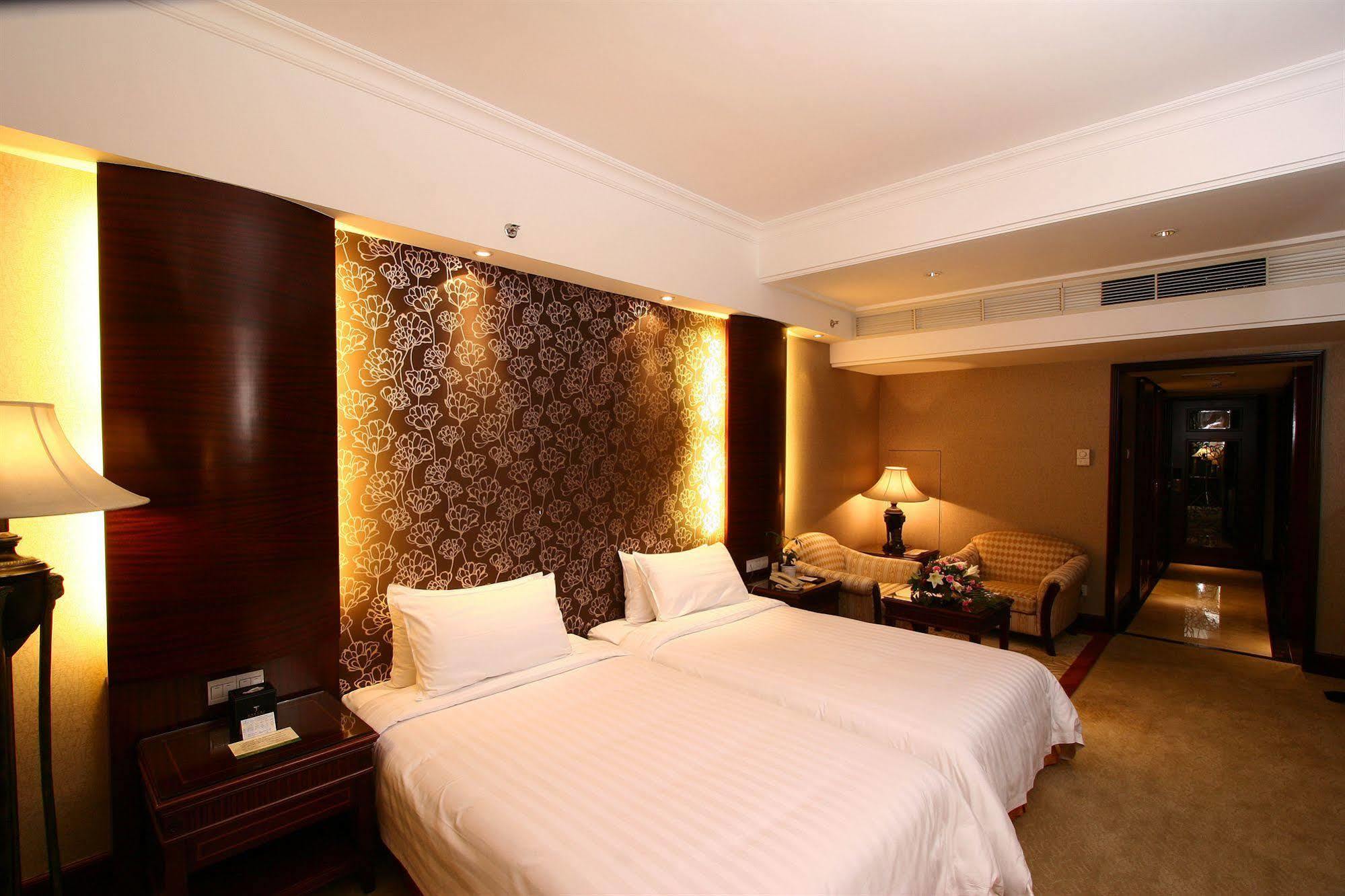 Hotel Grand Palace - Grand Management Group 4*