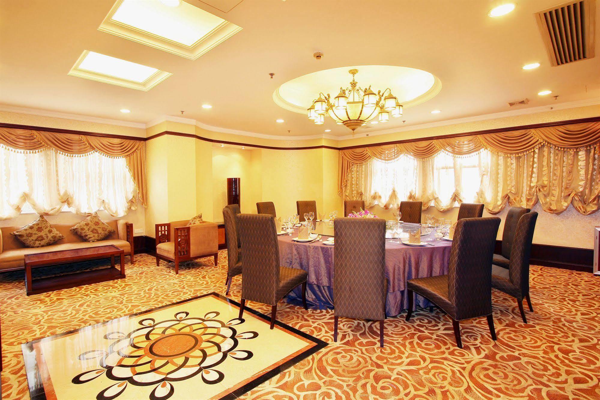 Grand Palace - Grand Management Group Hotel Guangzhou